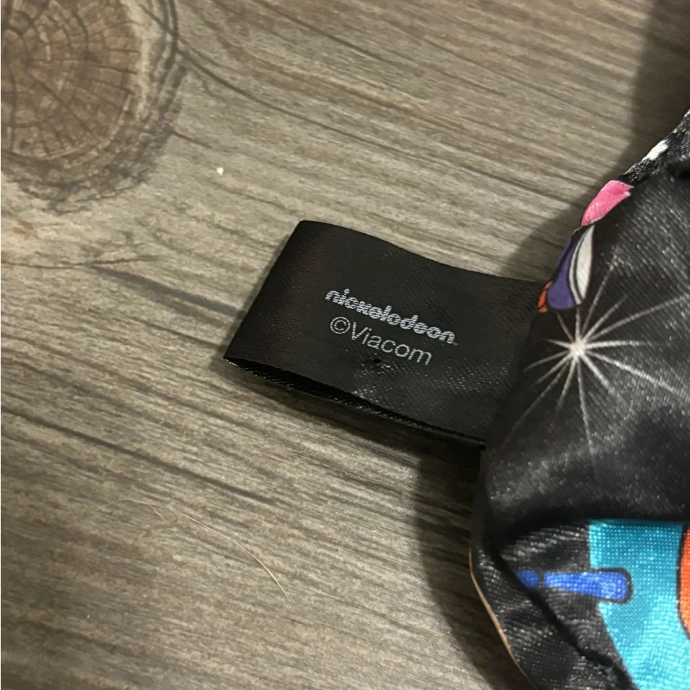 NWOT Dolls Kill x Rugrats Scrunchie Set - Picture 6 of 7
